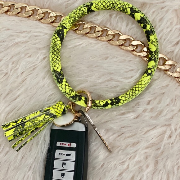 Key chain - Picture 4 of 8